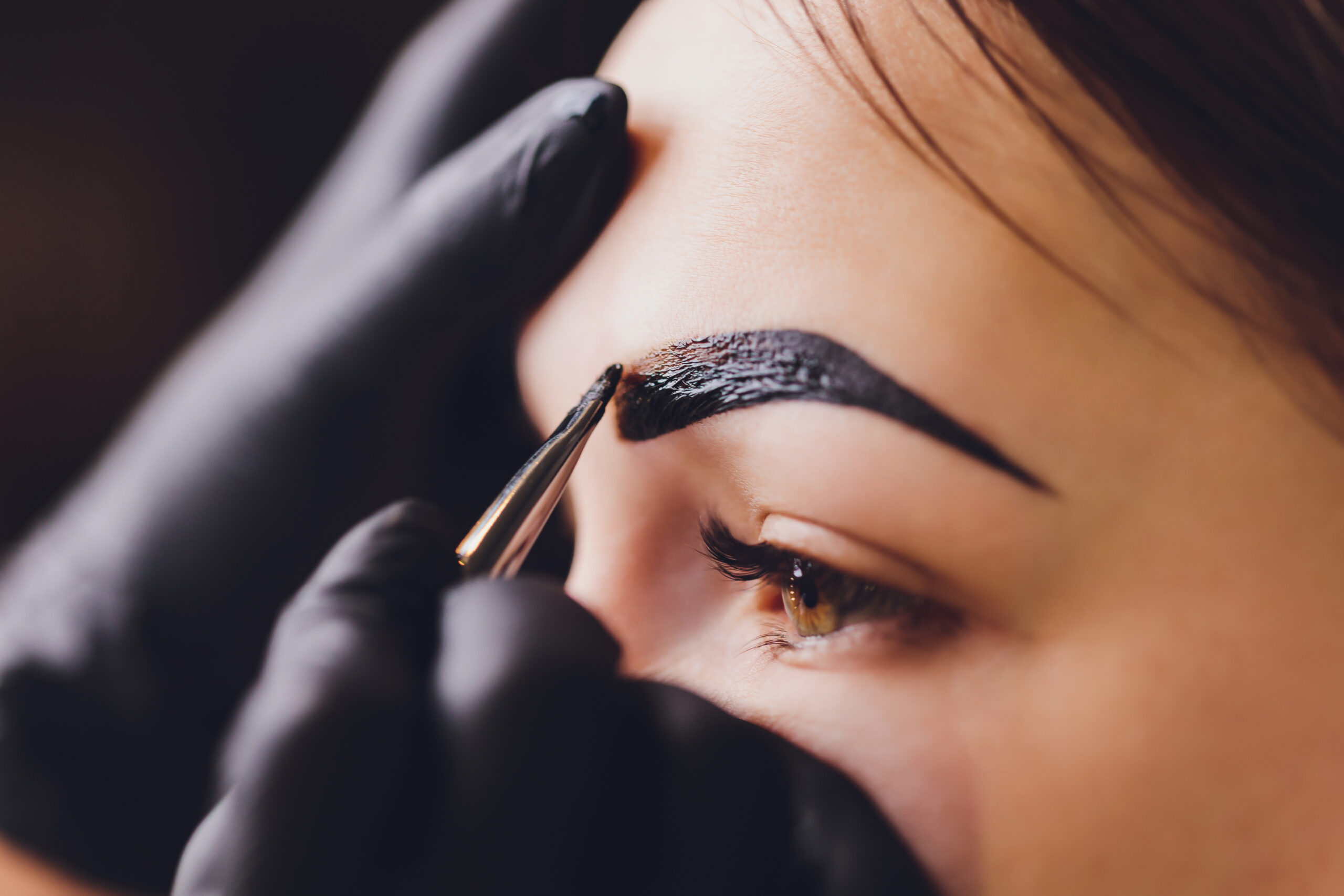 Certificate in Brow Henna online beauty course
